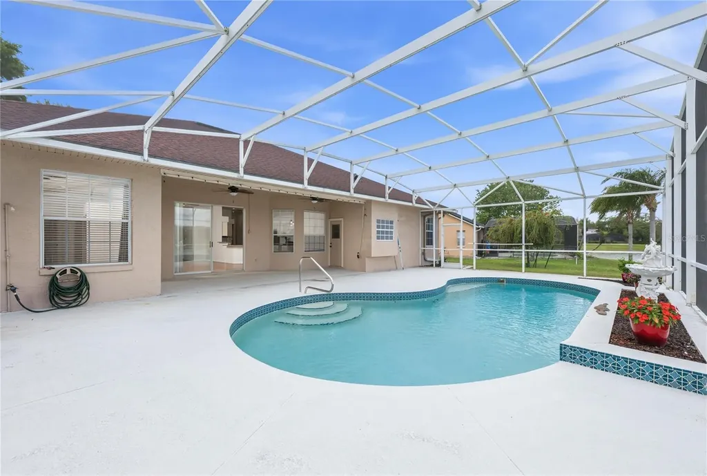 1966 Westbourne Drive Oviedo FL 32765