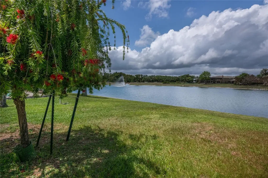 1966 Westbourne Drive Oviedo FL 32765