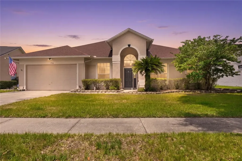 1966 Westbourne Drive Oviedo FL 32765