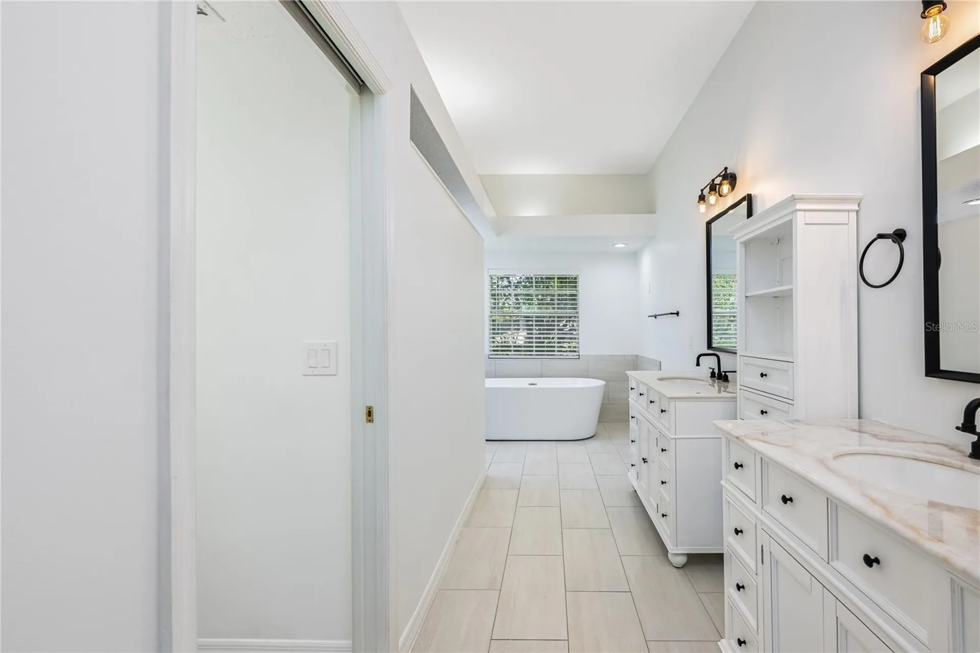 1966 Westbourne Drive Oviedo FL 32765