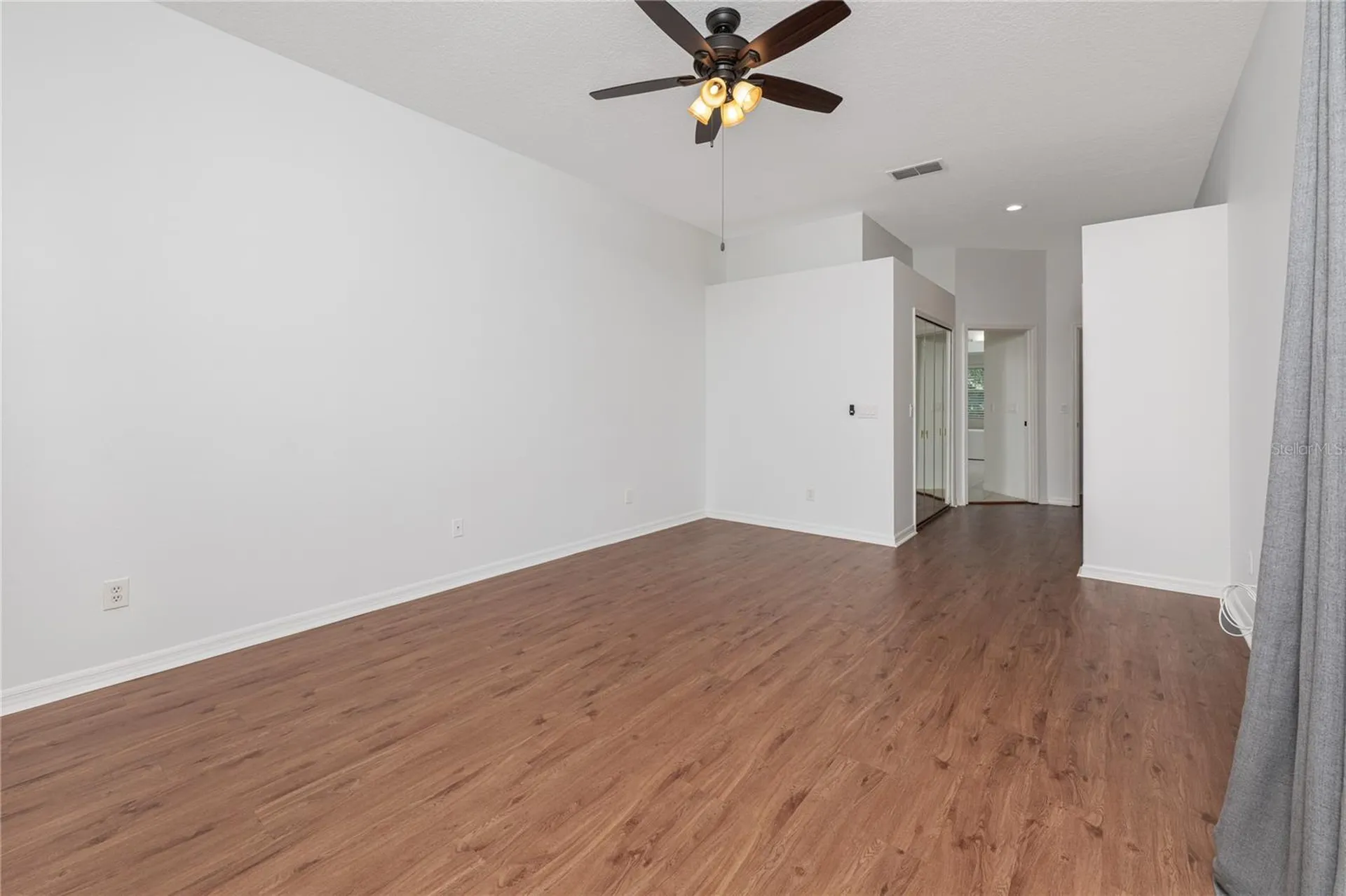1966 Westbourne Drive Oviedo FL 32765