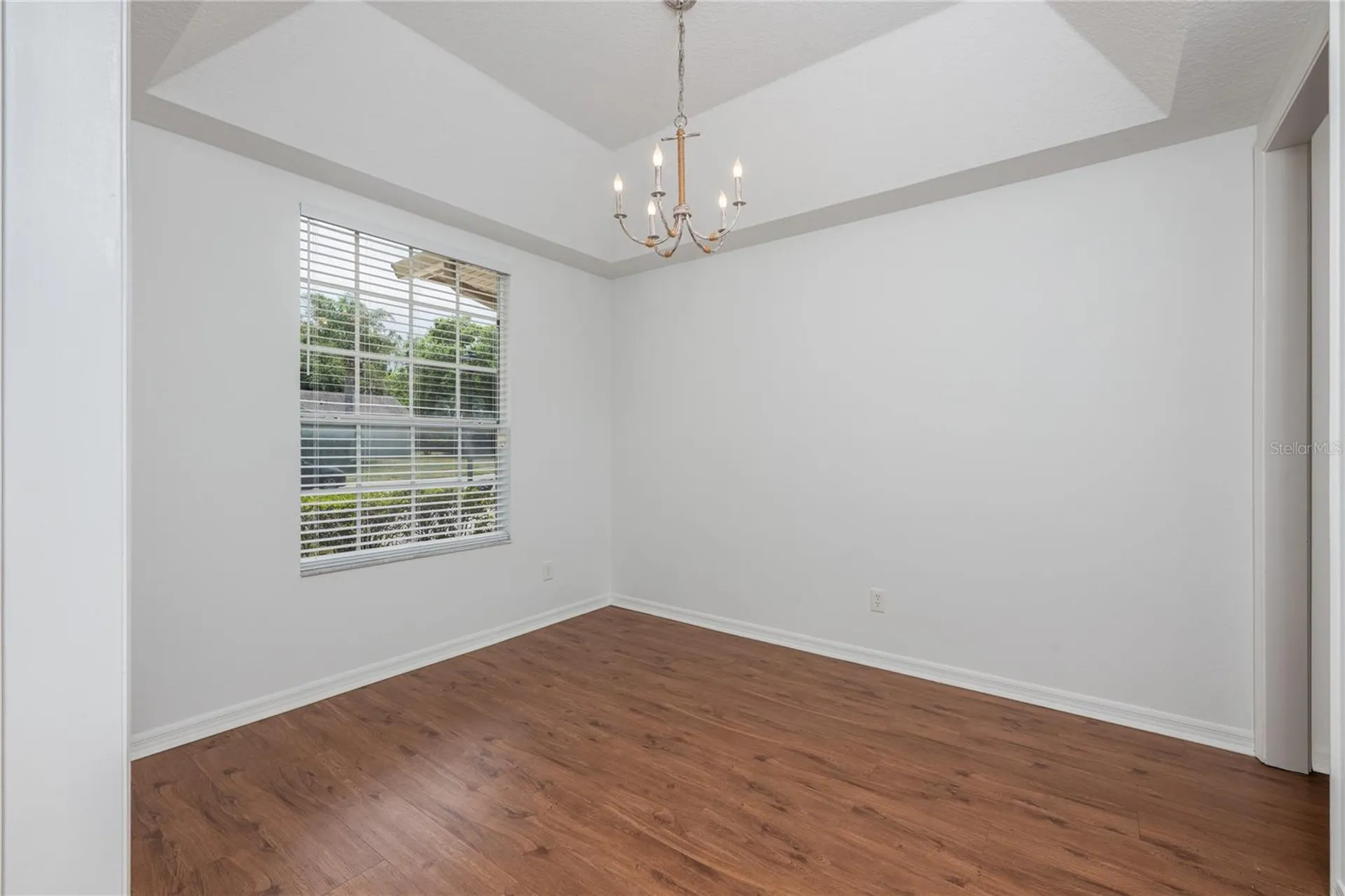 1966 Westbourne Drive Oviedo FL 32765