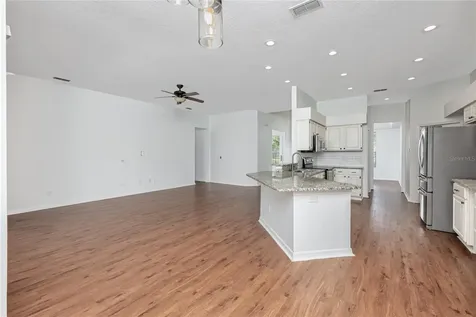 1966 Westbourne Drive Oviedo FL 32765