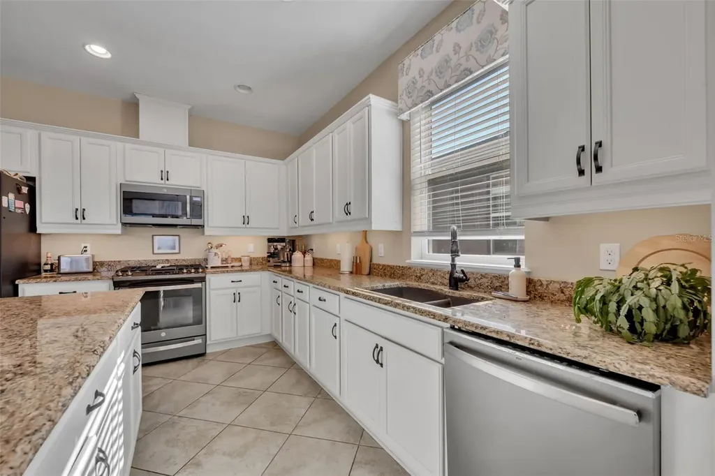 615 Conservation Boulevard Groveland FL 34736
