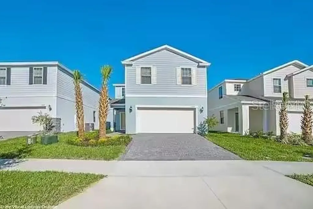 8933 Prague Way Kissimmee FL 34747