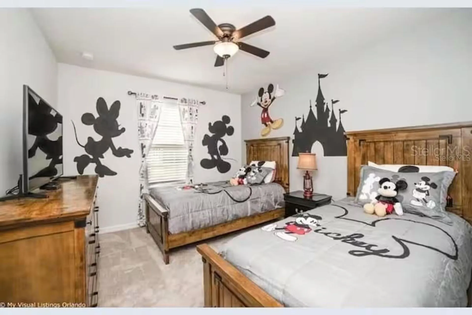 8933 Prague Way Kissimmee FL 34747