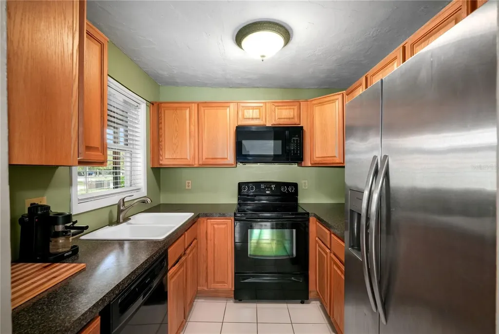 17203 Sandalwood Drive Wildwood FL 34785