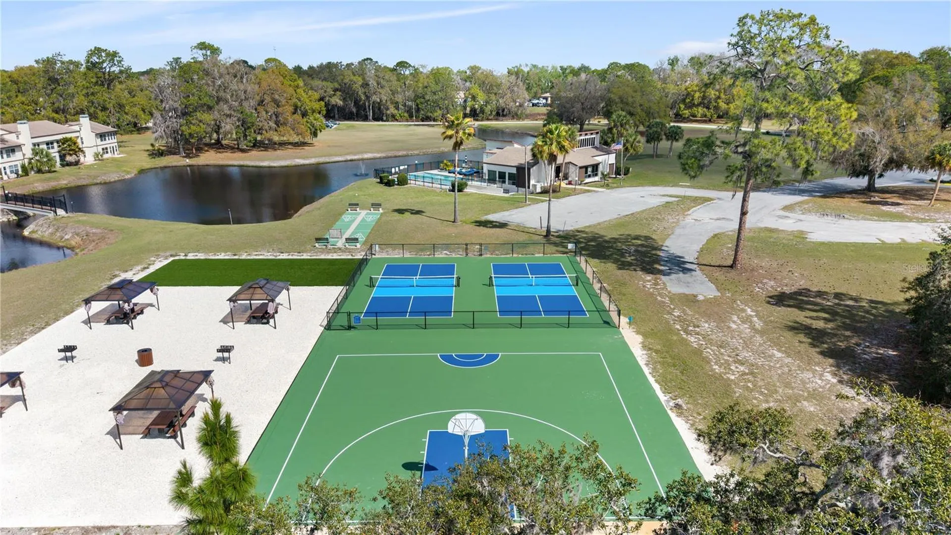 17203 Sandalwood Drive Wildwood FL 34785