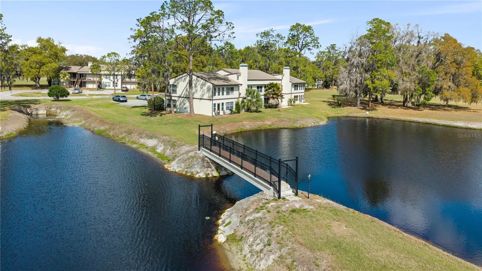17203 Sandalwood Drive Wildwood FL 34785