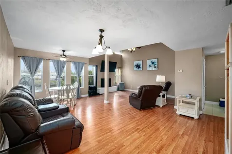 17203 Sandalwood Drive Wildwood FL 34785