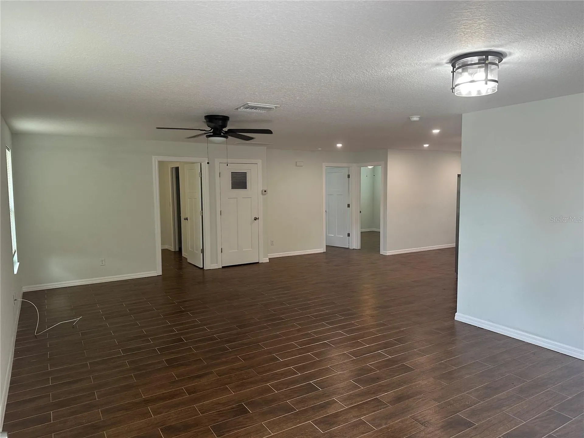 3735 39th Avenue N St Petersburg FL 33714