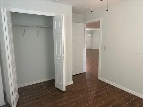 3735 39th Avenue N St Petersburg FL 33714