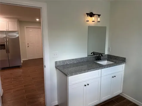 3735 39th Avenue N St Petersburg FL 33714