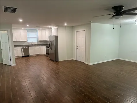 3735 39th Avenue N St Petersburg FL 33714