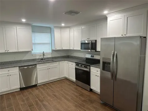 3735 39th Avenue N St Petersburg FL 33714