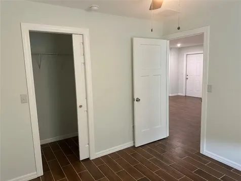 3735 39th Avenue N St Petersburg FL 33714