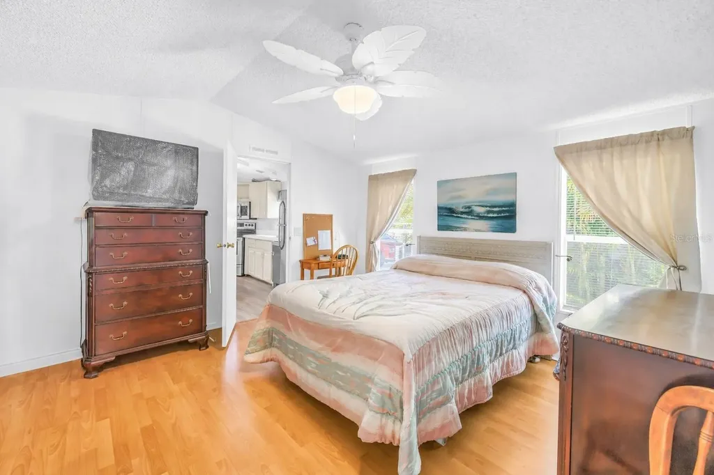 7225 Mount Fairfield Road NE St Petersburg FL 33702