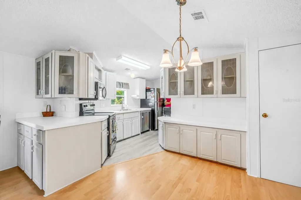 7225 Mount Fairfield Road NE St Petersburg FL 33702