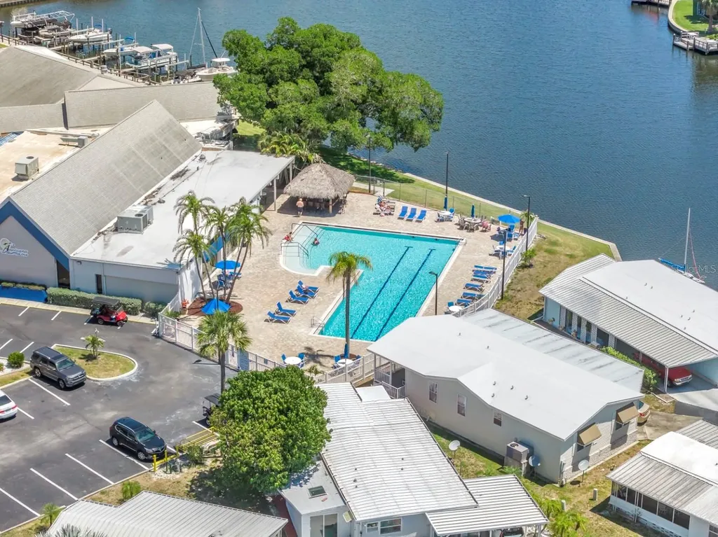 7225 Mount Fairfield Road NE St Petersburg FL 33702