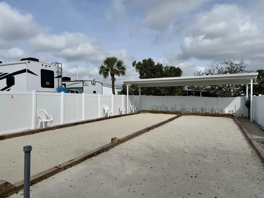 7225 Mount Fairfield Road NE St Petersburg FL 33702