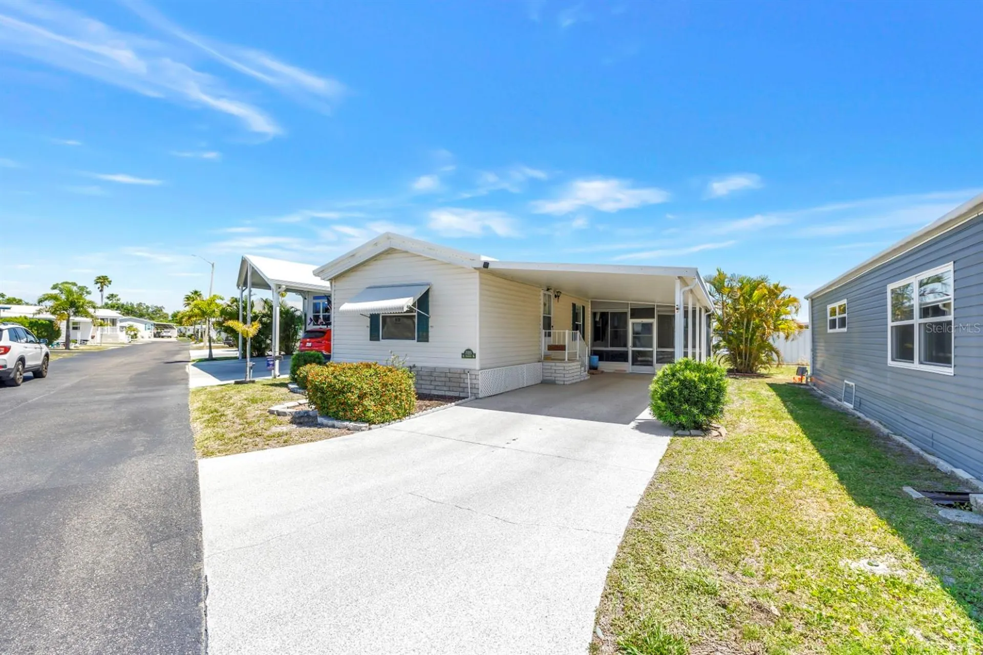 7225 Mount Fairfield Road NE St Petersburg FL 33702