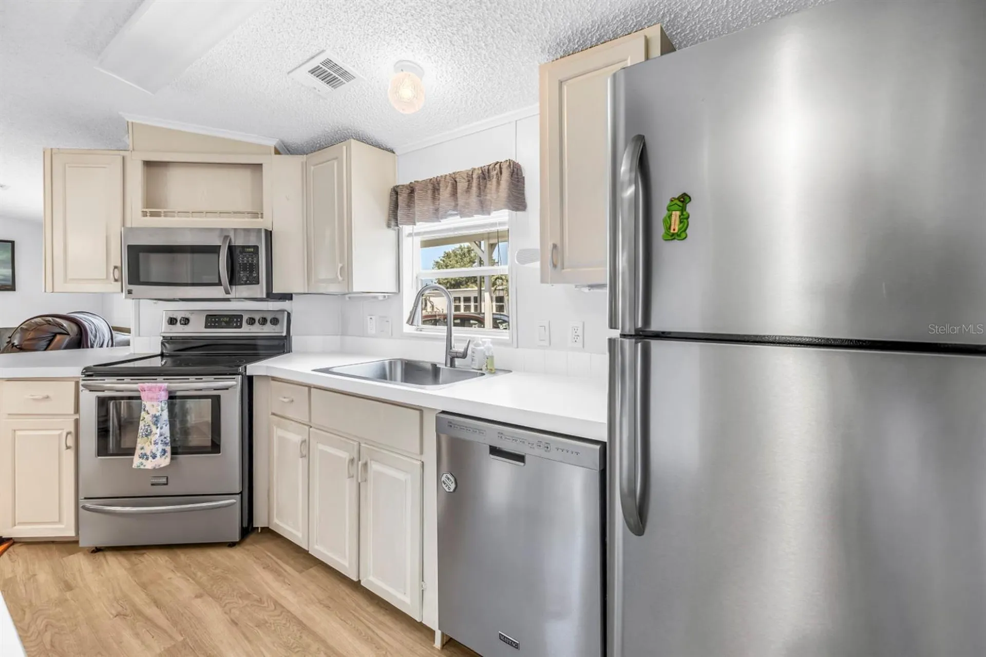 7225 Mount Fairfield Road NE St Petersburg FL 33702
