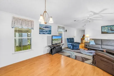 7225 Mount Fairfield Road NE St Petersburg FL 33702
