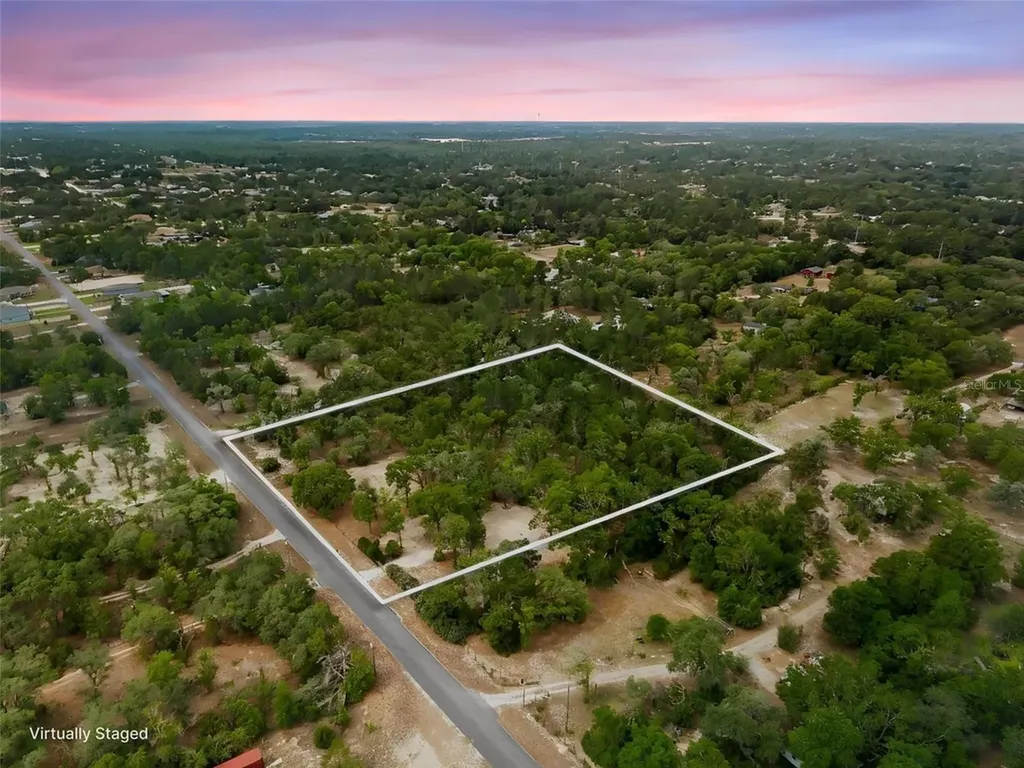 12055 Finch Road Weeki Wachee FL 34614