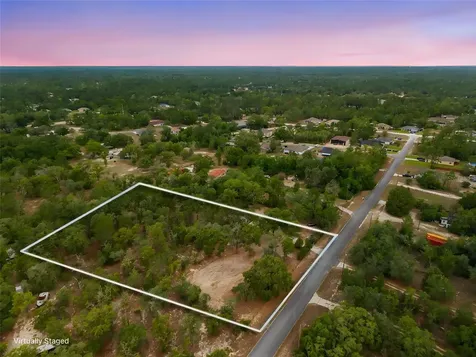 12055 Finch Road Weeki Wachee FL 34614
