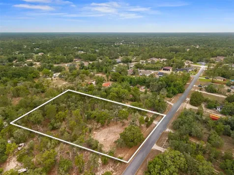 12055 Finch Road Weeki Wachee FL 34614
