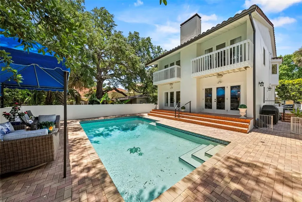 47 Aegean Avenue Tampa FL 33606