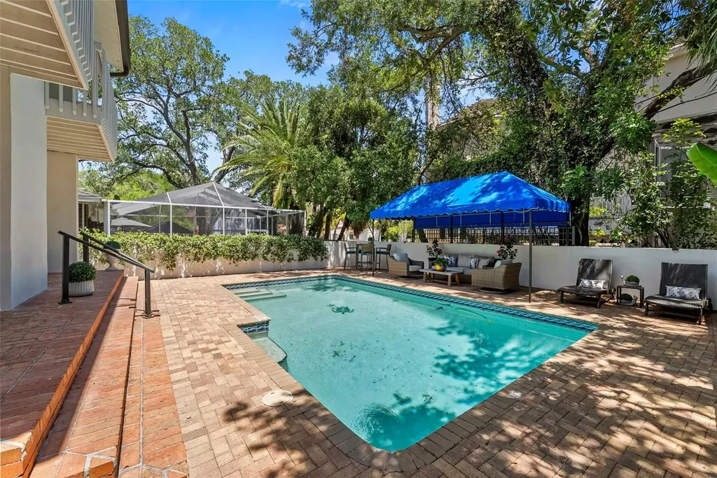 47 Aegean Avenue Tampa FL 33606