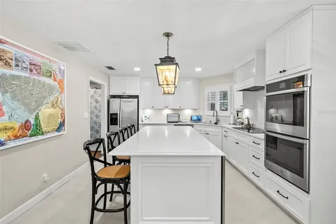 47 Aegean Avenue Tampa FL 33606