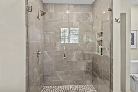 47 Aegean Avenue Tampa FL 33606
