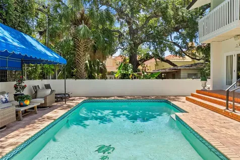 47 Aegean Avenue Tampa FL 33606