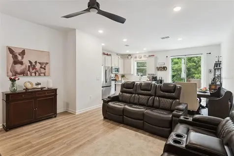 914 Spring Palms Loop Orlando FL 32828