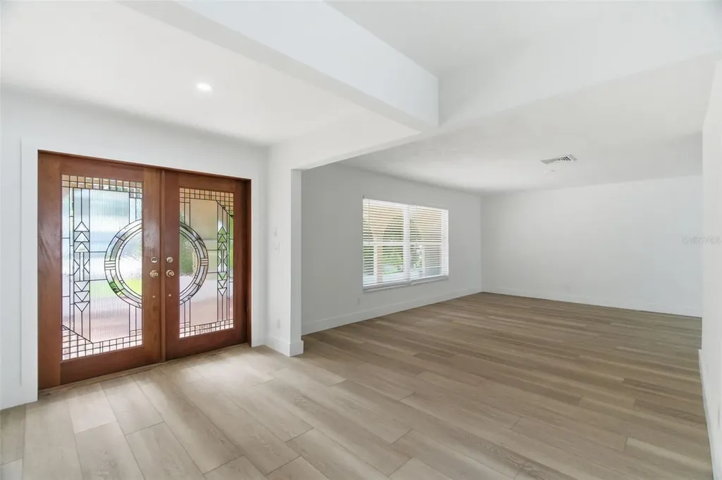 1200 80th St S St Petersburg FL 33707