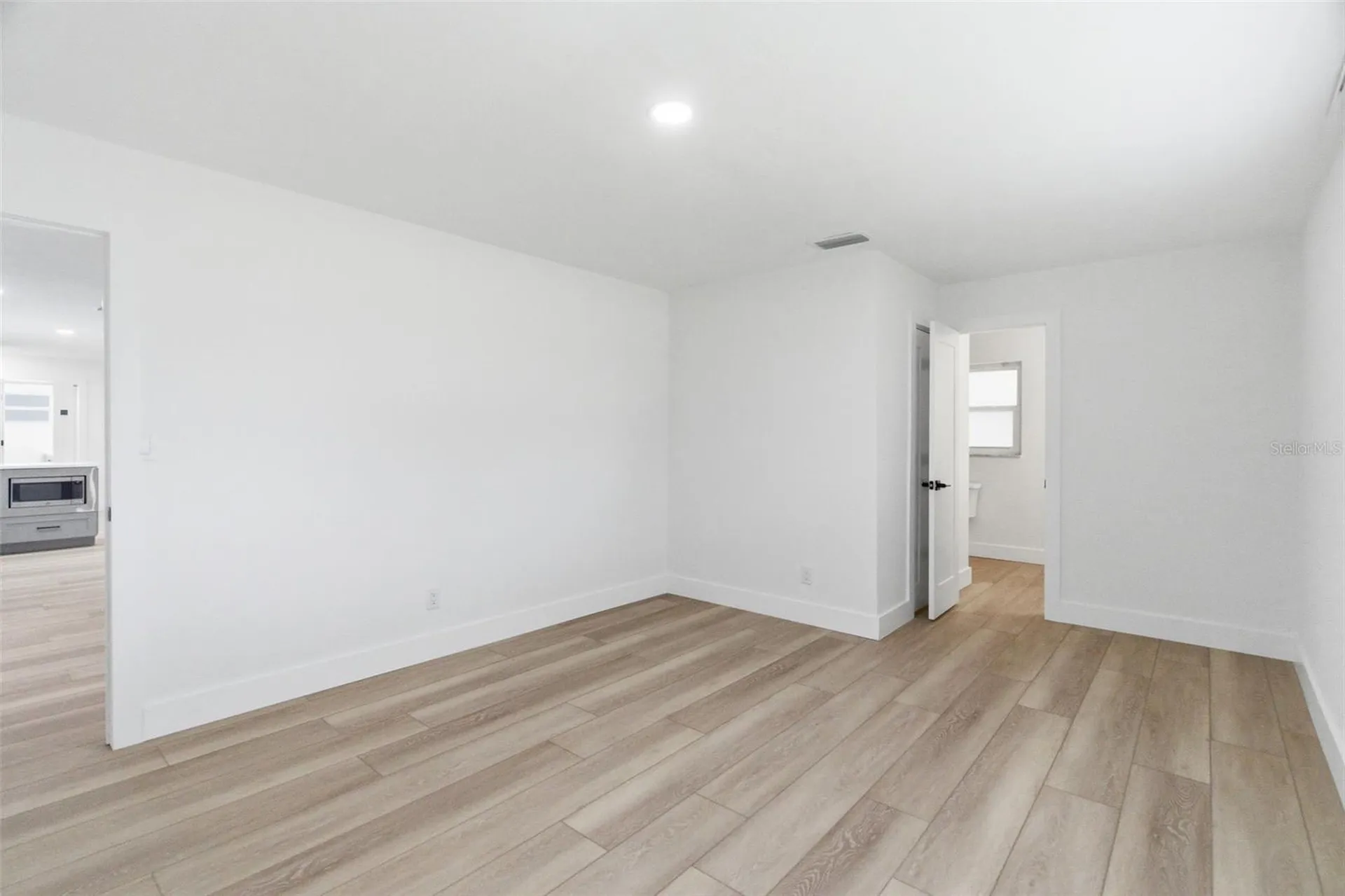 1200 80th St S St Petersburg FL 33707