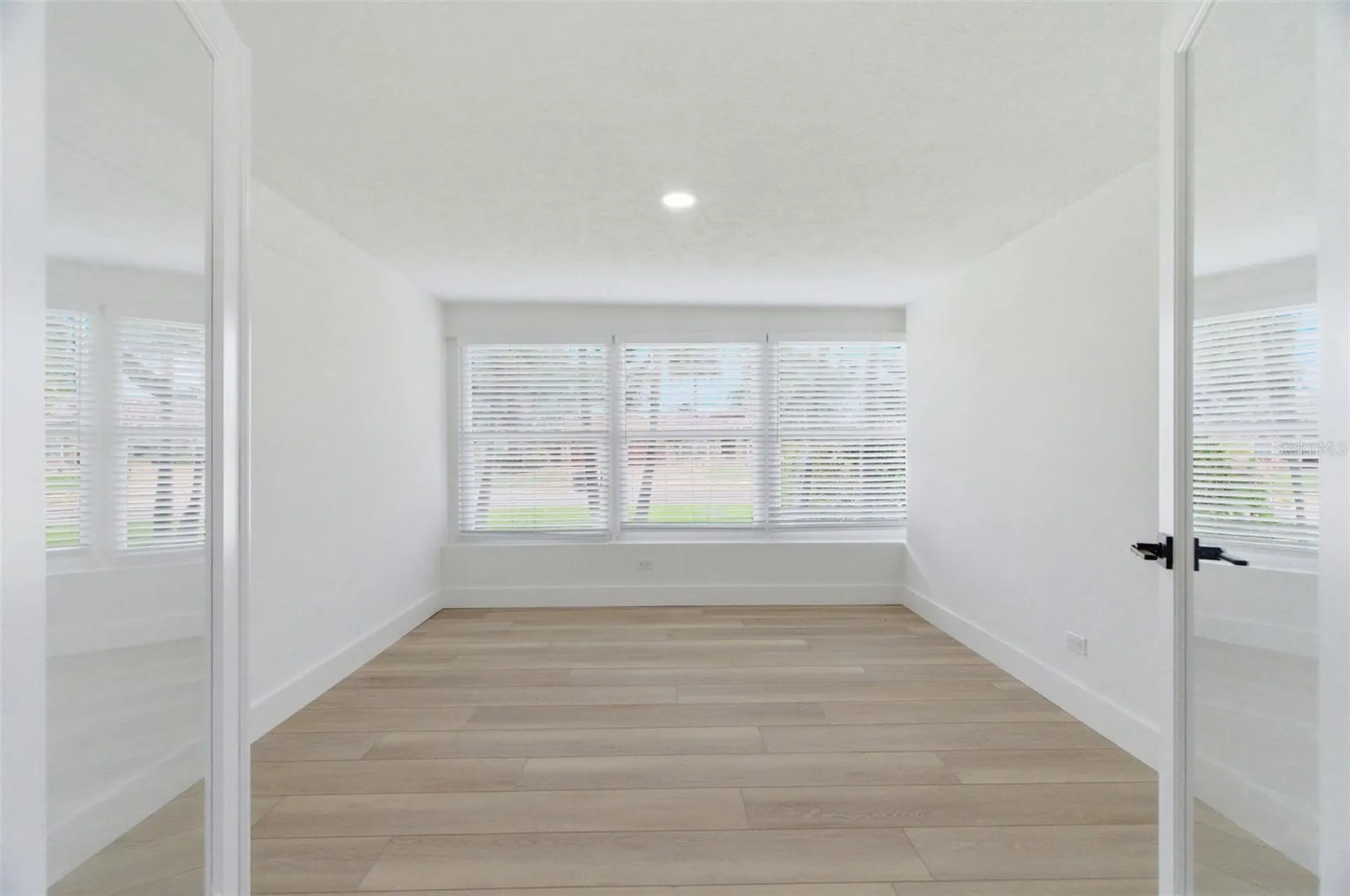 1200 80th St S St Petersburg FL 33707