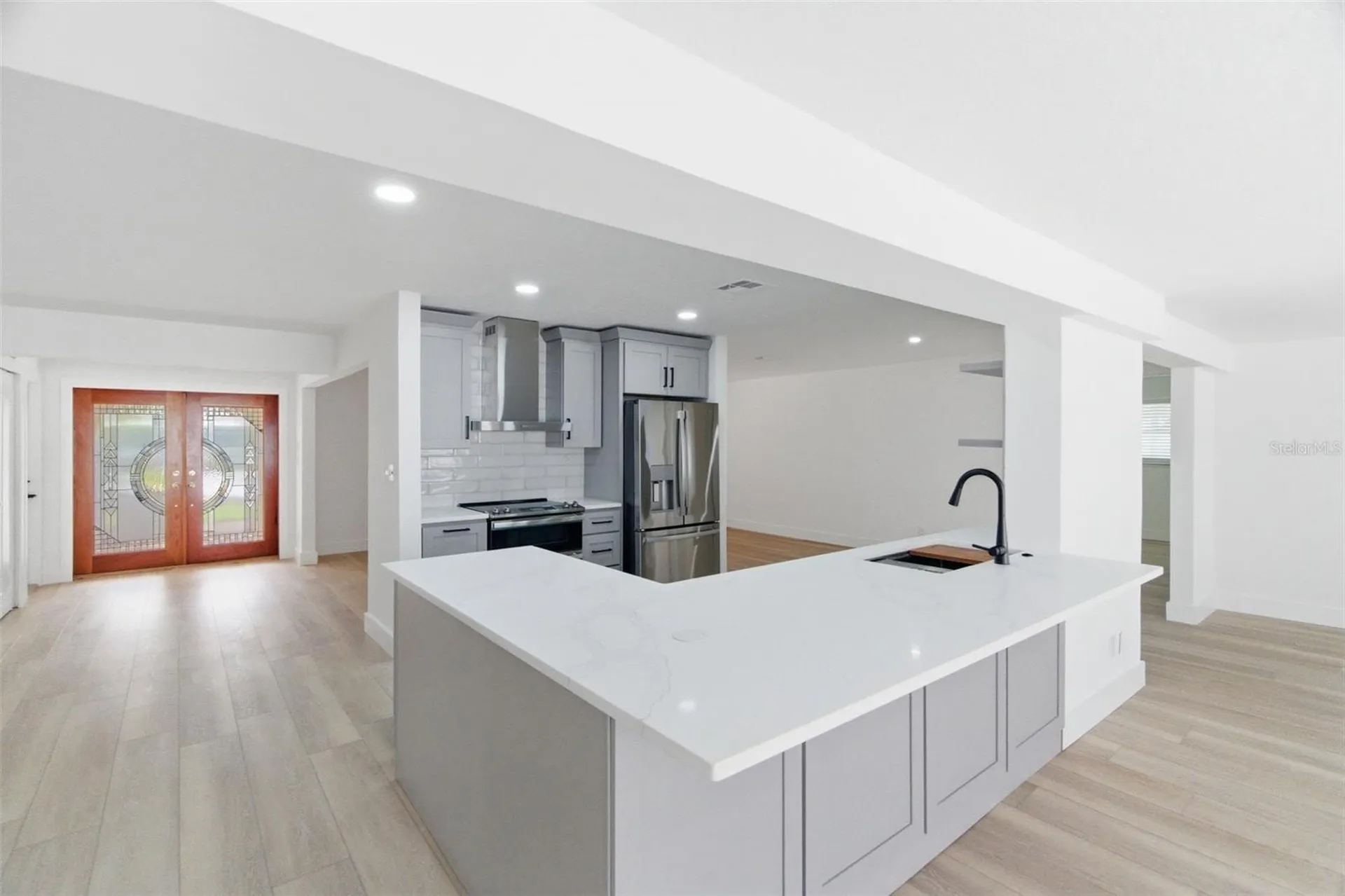 1200 80th St S St Petersburg FL 33707