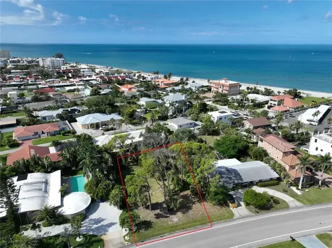 619 Alhambra Road Venice FL 34285