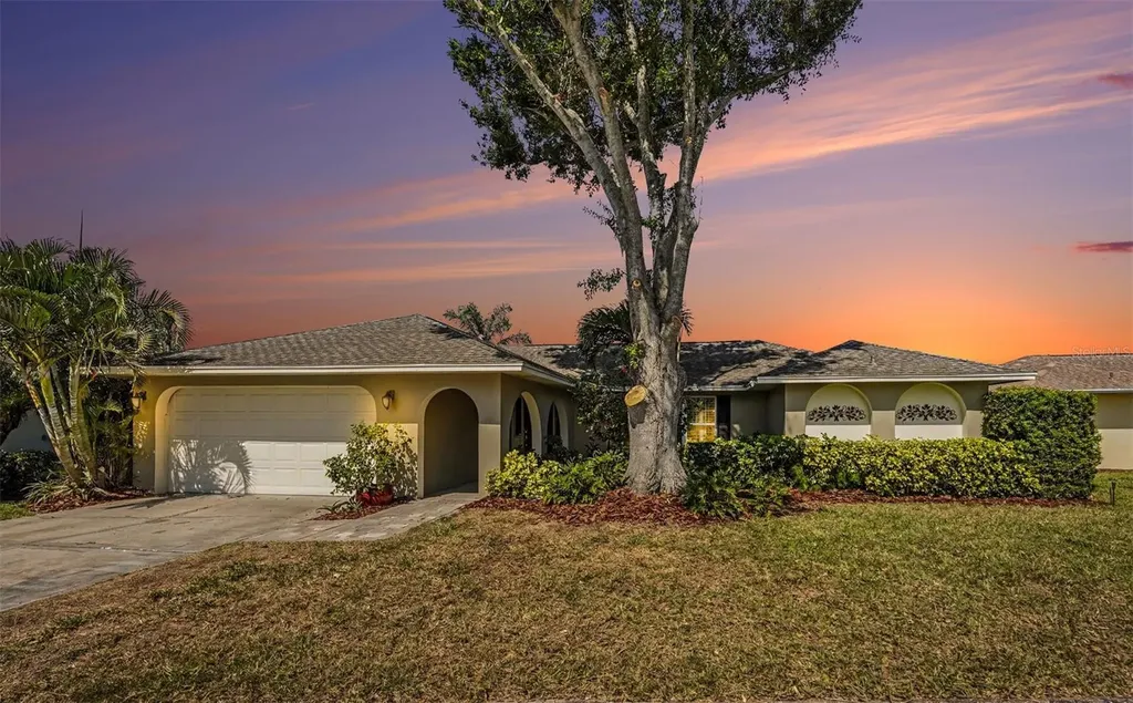 10392 136th Street Largo FL 33774