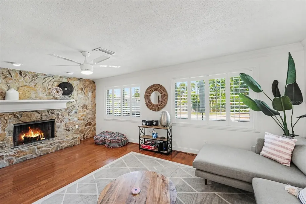 10392 136th Street Largo FL 33774