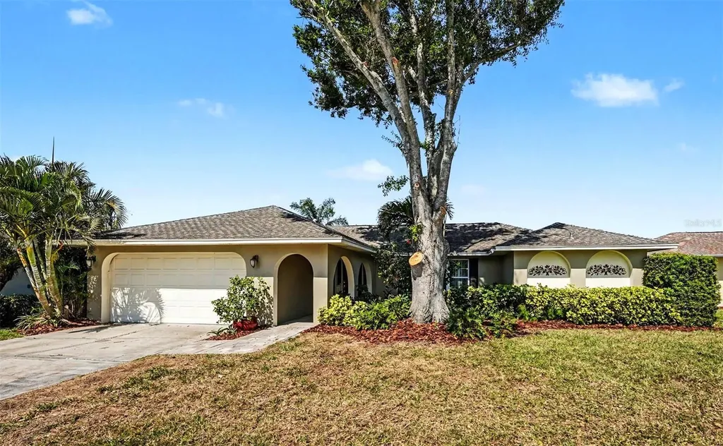 10392 136th Street Largo FL 33774