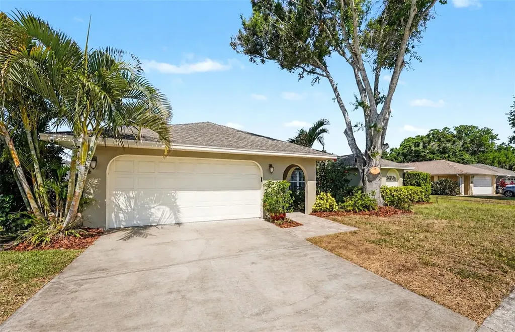 10392 136th Street Largo FL 33774