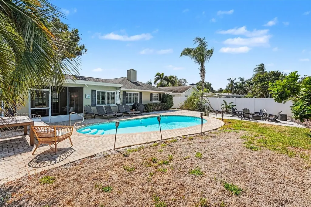 10392 136th Street Largo FL 33774