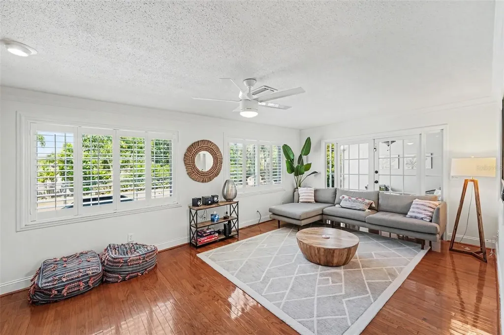 10392 136th Street Largo FL 33774