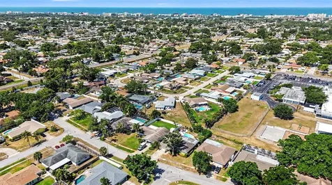 10392 136th Street Largo FL 33774