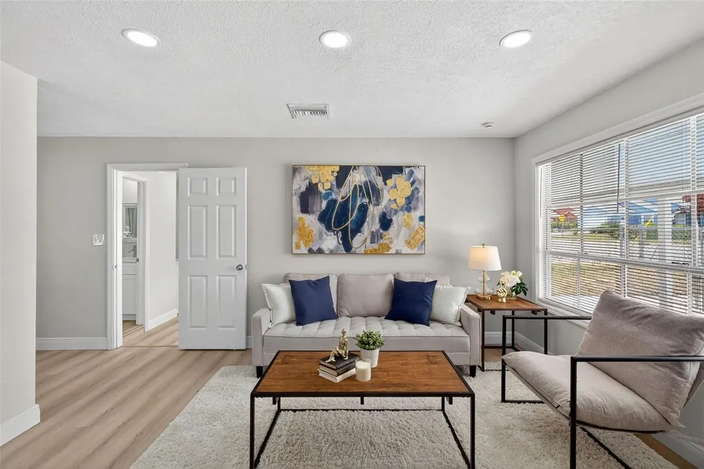 1103 Overdale Street Orlando FL 32825