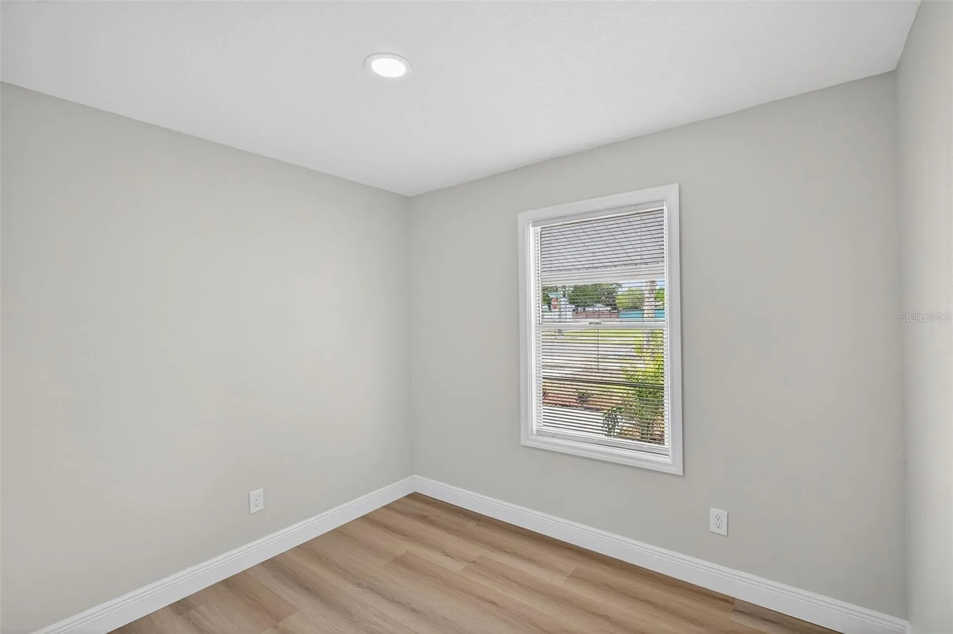 1103 Overdale Street Orlando FL 32825